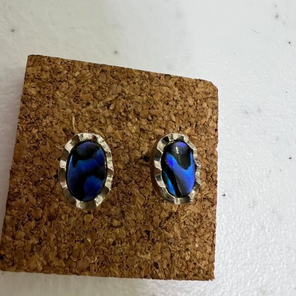 Blue Abalone Look Earrings Oval Small Stud Silver Tone‎ Textured Tiny Dainty Oil - Picture 3 of 7